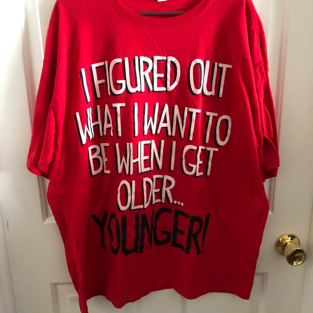 Short sleeve tee
